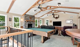 3235 Lakeview Dr, Allegan, MI 49010