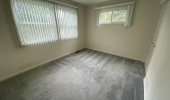 6411 E HALBERT Rd, Bethesda, MD 20817