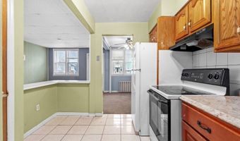 92 Baker St, Andover, NJ 07801