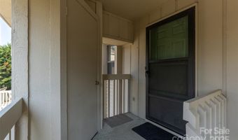 806 Abbey Cir, Asheville, NC 28805
