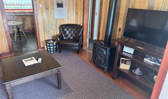 719 16th St, Cody, WY 82414