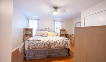 3399 Post Rd 7, Warwick, RI 02886