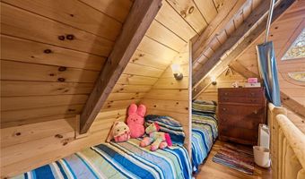 5825 Lake Rd 9, Ashtabula, OH 44004