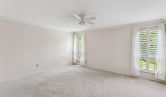 2114 Mason Lake Dr, Ballwin, MO 63011