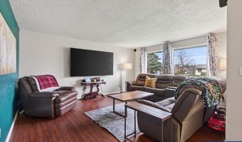 990 Hazel St, Aumsville, OR 97325