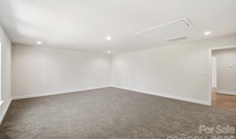 609 Muirfield Dr, Albemarle, NC 28001
