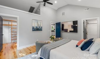 11 Upland Rd, Asheville, NC 28804