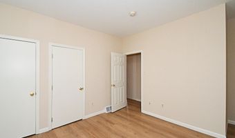 210 S CHESTNUT St, Ambler, PA 19002