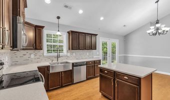 286 Bridgeport Rd, Boiling Springs, SC 29316