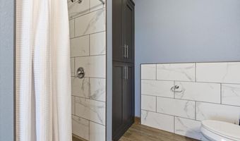 1705 WHITNEY St, Atlantic, IA 50022