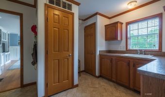 28850 State Route 143, Albany, OH 45710