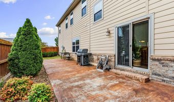 908 NE Arleta Gdns, Bentonville, AR 72712