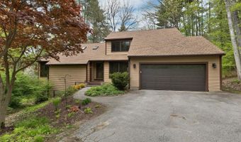 16 Old Manchester Rd, Amherst, NH 03031