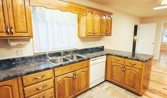829 10th St NW, Arab, AL 35016