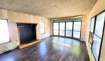 4 Terrace Dr, Ashland, OH 44805