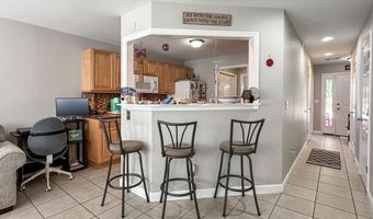 207 Sawyer Ln, Apalachicola, FL 32320