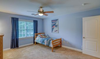 33 CHADWICK Dr, Dover, DE 19901