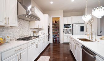 41523 CROSS CANTER Dr, Aldie, VA 20105