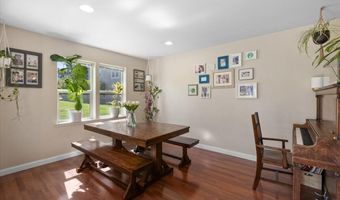63 Crocker St, Ashland, OR 97520