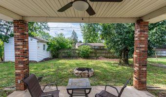 3075 Wessex Ct, Columbus, OH 43232