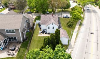 107 S Burton Pl, Arlington Heights, IL 60005