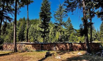 671 Kelso Woods Dr, Athol, ID 83801