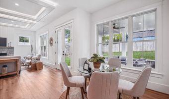 4613 CHASE Ave, Bethesda, MD 20814