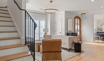 140 Meadowview Rd, Athens, GA 30606