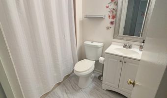 5107 CLIFFHAVEN Dr, Annandale, VA 22003
