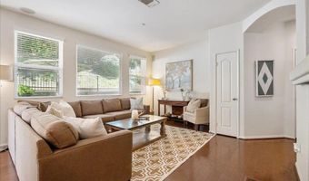 3073 Via Maximo, Carlsbad, CA 92009