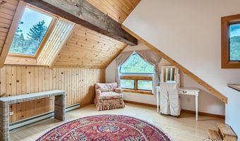 148 Granite Dr, Boulder, CO 80302