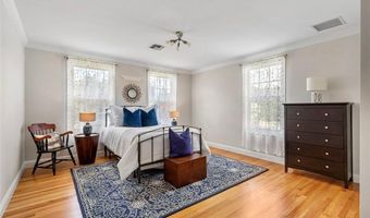 1 Mallard Cove Way, Barrington, RI 02806