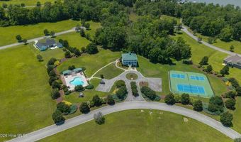 46 Carolina Way, Arapahoe, NC 28510