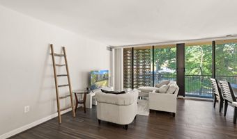 12 VAN DORN 405, Alexandria, VA 22304