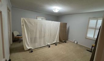 240 Whittle Cir, Ashburn, GA 31714