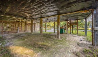 6003 E Lamar St, Bay St. Louis, MS 39520