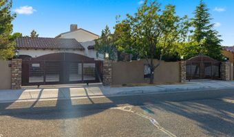 3723 Alamogordo Dr NW, Albuquerque, NM 87120