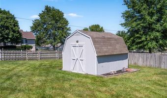 17933 157th Ter, Basehor, KS 66007