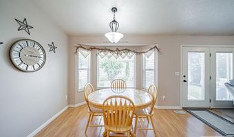 1459 S Windsor Dr, Ammon, ID 83406