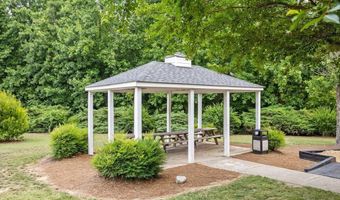 2004 Battlewood Rd, Apex, NC 27523