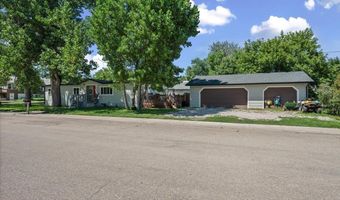 805 Edmunds St, Belle Fourche, SD 57717