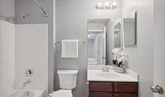 24682 CARIBOU Sq, Aldie, VA 20105