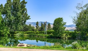 550 Crowson Rd, Ashland, OR 97520