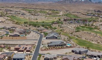 2921 Steamboat Dr, Bullhead City, AZ 86429