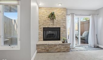 5158 Coppertree Ln, Avon, IN 46123