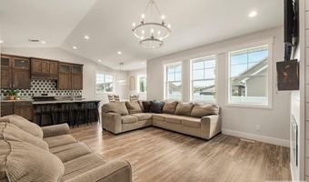 4878 Torcello Dr, Ammon, ID 83406