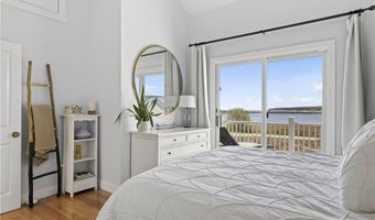38 Pierce Ave, Jamestown, RI 02835