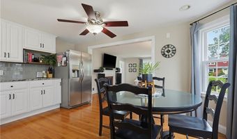 82 Leroy Dr, East Providence, RI 02915
