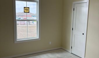 1018 Bluestem Cir, Baldwin City, KS 66006