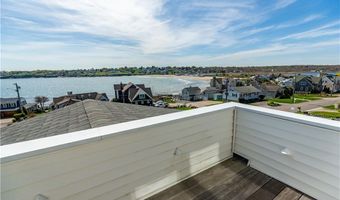 276 Bonnet Point Rd, Narragansett, RI 02882